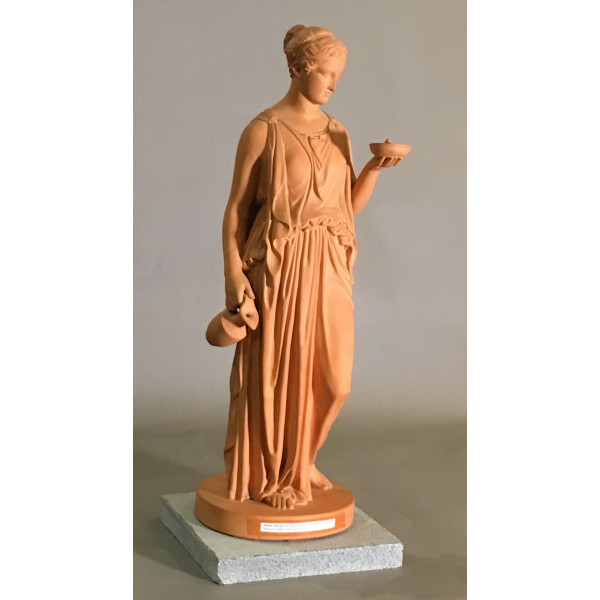 “HEBÉ” grande figurine d’après B Thorvaldsen en terracotta, Manufacture Hjorth